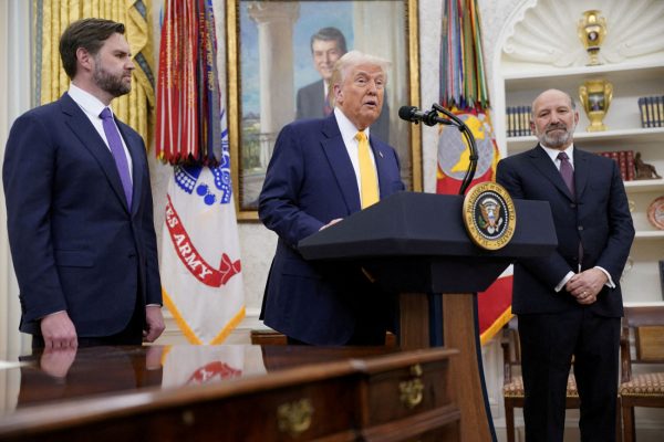 Ντόναλντ Τραμπ: Η επικίνδυνη στροφή της Ουάσιγκτον