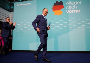 Politico για Φρίντριχ Μερτς: Ο νέος ισχυρός ηγέτης της Ευρώπης καθώς οι ΗΠΑ της γυρίζουν την πλάτη