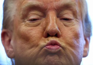 Τραμπ: «Πουλά» ακριβά την αμερικανική υπηκοότητα – Το νέο πρόγραμμα της «golden card»