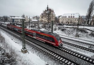 Ένα τρένο μέσα στην Γερμανία – Βγαίνει από τις ράγες η ατμομηχανή της Ευρώπης;