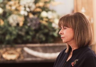 Σακελλαροπούλου για Τέμπη: «Πάνδημο το αίτημα για αλήθεια και απονομή δικαιοσύνης»