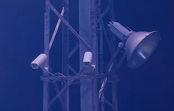 Απίθανα πράγματα: Το VAR χρησιμοποίησε κάμερα σε… στύλο φωτισμού (Pics, Vids)