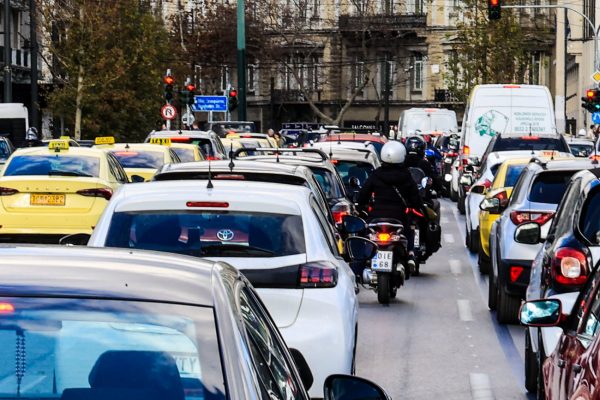 Κίνηση: Μποτιλιάρισμα στον Κηφισό – Καθυστερήσεις σε Κηφισίας και Αττική Οδό