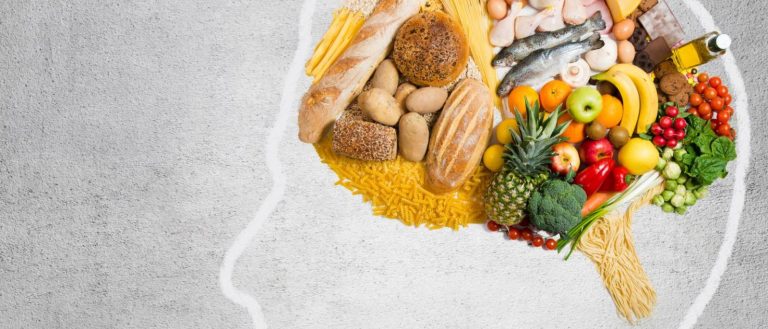 Οικονομία: Εφτά απλοί τρόποι για να εξοικονομήσετε χρήματα αξιοποιώντας τα τρόφιμα που έχετε στο σπίτι