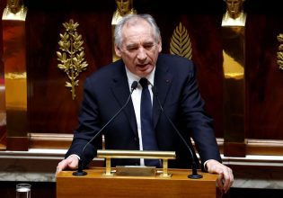 Γαλλία: Σκάνδαλο σεξουαλικής κακοποίησης σε καθολικό σχολείο – Ο Φρανσουά Μπαϊρού και πάλι στο στόχαστρο