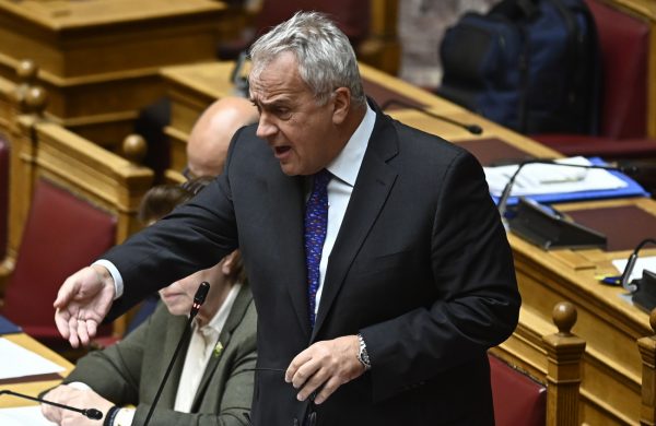 ΣΥΡΙΖΑ: Ακούστε καλά κ. Βορίδη, δεν δεχόμαστε μονταζιέρα μέσα στη Βουλή