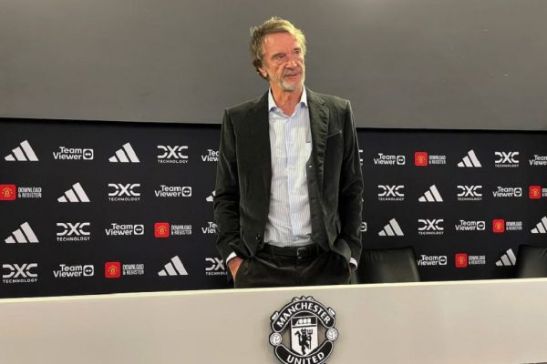 Νέες περικοπές από τον Ράτκλιφ στην Γιουνάιτεντ – Κόβει και το… φαγητό στις καντίνες του προπονητικού κέντρου