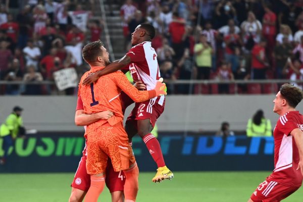 Σε ομάδα έκπληξη υπογράφει ο Τόμας Βατσλίκ (pic)