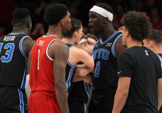 Ούτε στην Ελλάδα τέτοια διαιτησία – Χαμός και παραλίγο ξύλο σε αγώνα μπάσκετ (vids)