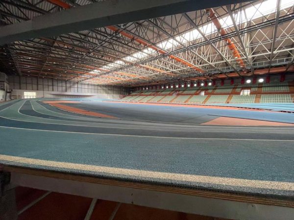 Πανέτοιμο το κλειστό της Παιανίας να υποδεχθεί τον στίβο (pics)