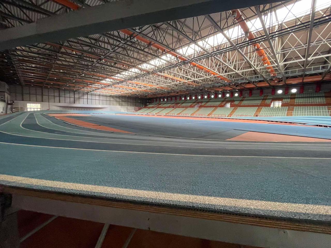 Πανέτοιμο το κλειστό της Παιανίας να υποδεχθεί τον στίβο (pics)