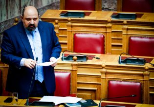 Τέμπη: Κοντά (πια) στην προανακριτική – Αιφνιδιασμός από ΠΑΣΟΚ, τι θα κάνει το Μαξίμου