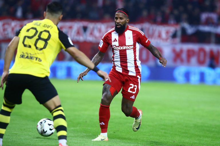 LIVE: Ολυμπιακός – ΑΕΚ