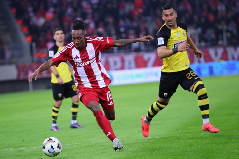 Ολυμπιακός – ΑΕΚ: Πρώτη «μάχη» για τα ημιτελικά του Κυπέλλου στο κατάμεστο Καραϊσκάκη