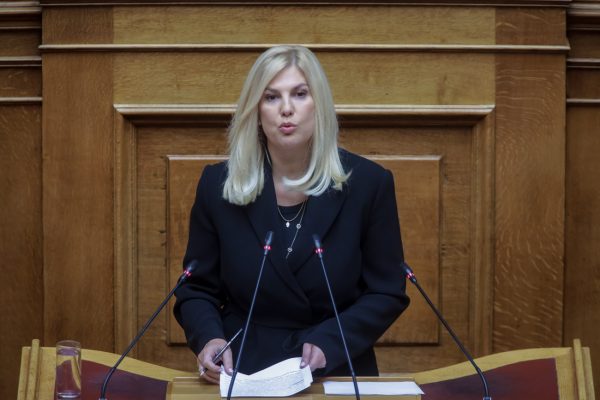 Επισημοποιείται η συμπόρευση ΠΑΣΟΚ και Ράνιας Θρασκιά