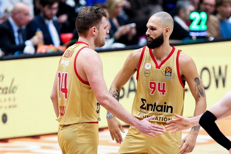 Η αντίδραση του Φουρνιέ στην ανάδειξη του Βεζένκοφ ως πολυτιμότερου παίκτη του μήνα