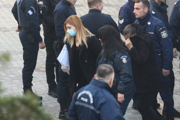 Ρούλα Πισπιρίγκου: «Τελικά εγώ για τον Δασκαλάκη είμαι εδώ ή για την ασφυξία;»