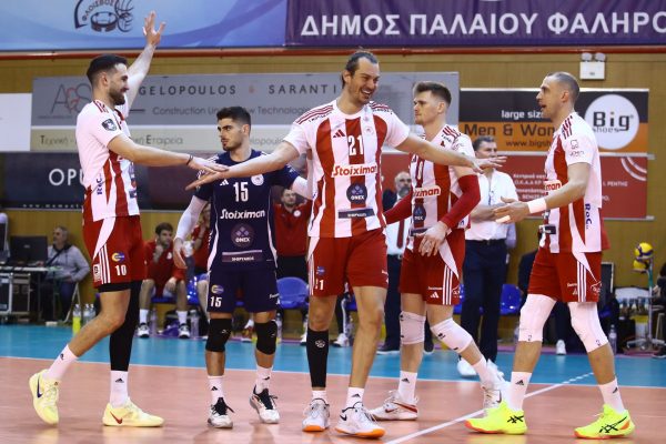 Ασταμάτητος ο Ολυμπιακός: Έφτασε τους 320 τίτλους (vid)