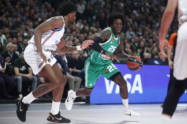 Ο Ναν έχει τους καλύτερους συμπαίκτες