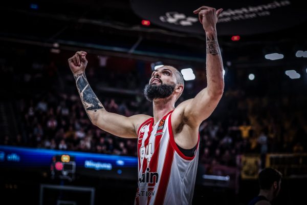 Ολυμπιακός: Σκόρπισε χαμόγελα ως τον ουρανό