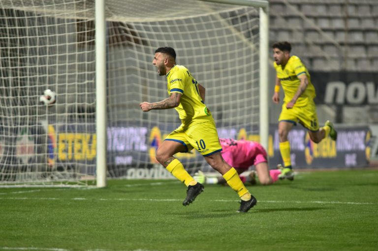 Βόλος – Παναιτωλικός 0-1: «Απόδραση» στο 90+2′ με Πέρες (vid)