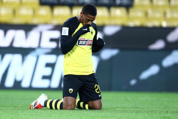 Κεφαλιά του Μαρσιάλ για το 2-0 της ΑΕΚ (vid)