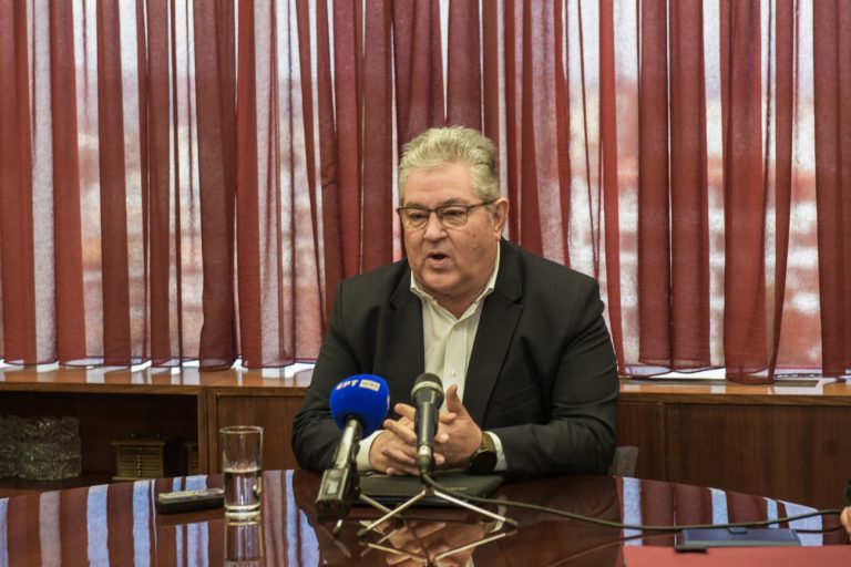 Κουτσούμπας: Καταλύτης των εξελίξεων στα Τέμπη μπορεί να είναι η κινητοποίηση του λαϊκού παράγοντα