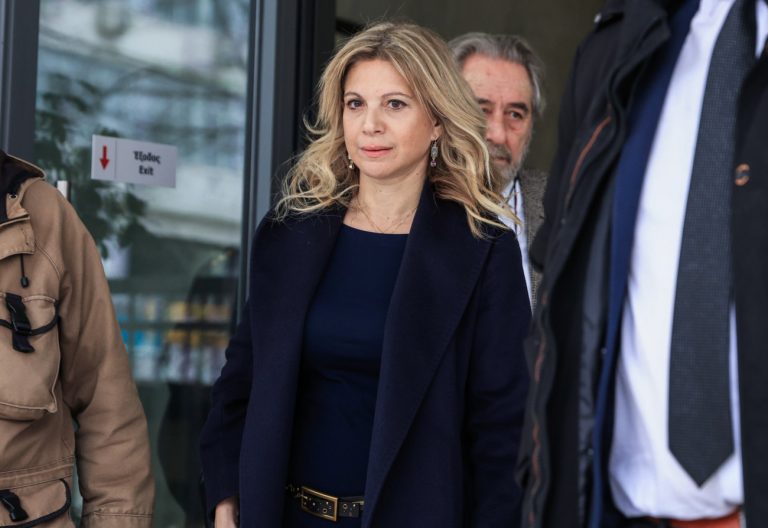 Μύδροι Καρυστιανού κατά Βορίδη: Tόσο αδίστακτος που βάζει σε ανήθικη σύγκριση τις μάνες