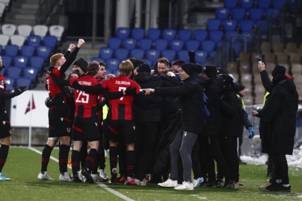 Η Viking Air «έριξε» άκυρο στην Βίκινγκουρ για πτήση τσάρτερ με φιλάθλους στην Αθήνα