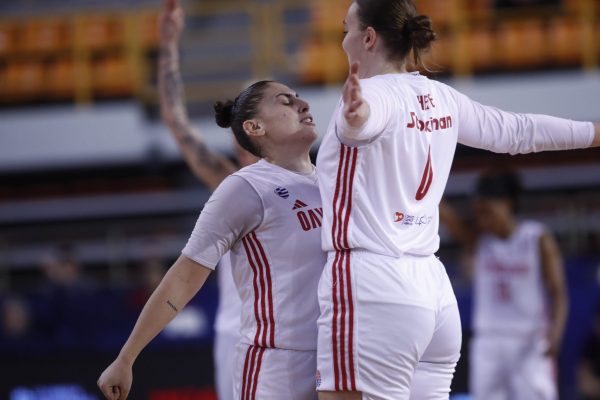 ΠΑΣ Γιάννινα – Ολυμπιακός 51-59: Πήραν το Κύπελλο τα κορίτσια του Θρύλου (vid)