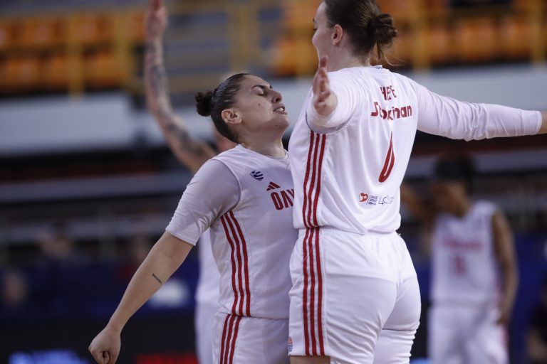 ΠΑΣ Γιάννινα – Ολυμπιακός 51-59: Πήραν το Κύπελλο τα κορίτσια του Θρύλου (vid)