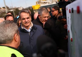 Στο Fly Over ο Μητσοτάκης – «Η κυβέρνηση συνεχίζει απερίσπαστη την υλοποίηση του κυβερνητικού της έργου»