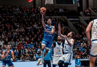 Το μεγάλο τρίποντο του Τολιόπουλου που έστειλε τον αγώνα με την Τσεχία στην παράταση (vid)