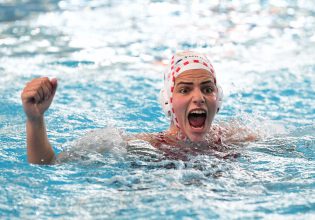 Ολυμπιακός – Βουλιαγμένη 12-10: «Ερυθρόλευκο» το Κύπελλο στις Γυναίκες