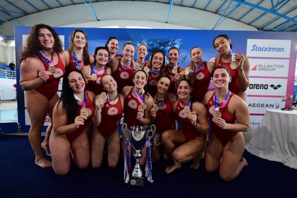 Συνεχίζει απτόητος ο Ολυμπιακός: Έφτασε τους 322 τίτλους