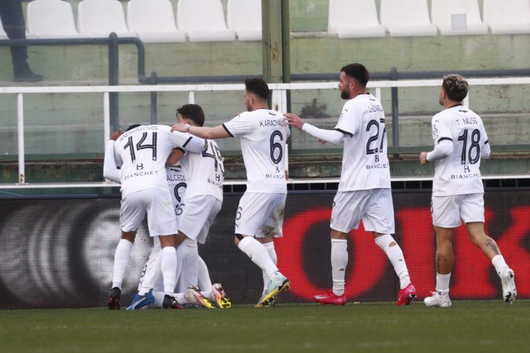 Athens Kallithea – ΟΦΗ 1-3: «Διπλό» και καθοριστικό βήμα για την 8άδα (vid)