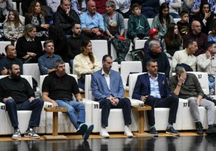 Συγκινητικές στιγμές στην Πάτρα – Βραβεύτηκε η «χρυσή» ομάδα του 2005 (pic)