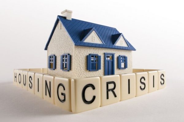 ΣΥΡΙΖΑ: Στεγαστική κρίση – κυβερνητικός εμπαιγμός, κοροϊδία και επικοινωνιακή διαχείριση