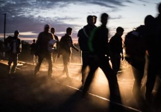 Υψηλή και κακώς διαχειριζόμενη η μετανάστευση, λένε οι Δυτικοευρωπαίοι – Έρευνα σε 7 χώρες