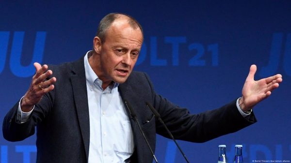 Εκλογές Γερμανία: Σχηματισμό κυβέρνησης το συντομότερο δυνατό ζητά ο Φρίντριχ Μερτς