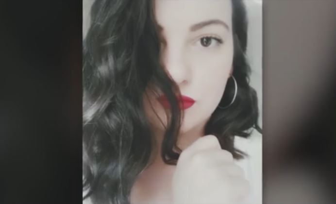 Τέμπη: Συγκλονιστική μαρτυρία της 22χρονης Μυρσίνης που επέζησε της σύγκρουσης – «Νιώθω σαν να βλέπω ταινία»