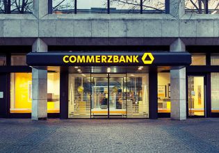 Χιλιάδες απολύσεις στην Commerzbank για να αποφύγει την εξαγορά από την Unicredit