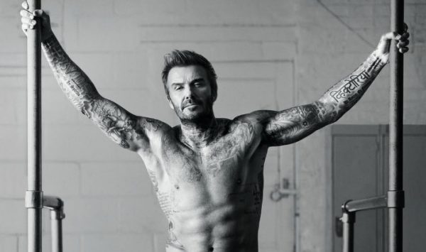 Ο Ντέιβιντ Μπέκαμ δεν δίνει δεκάρα που γίνεται 50