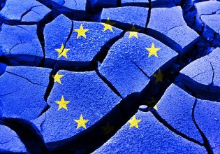 Ευρώπη: Πώς η γεωπολιτική της καθίζηση συνδέεται με ένα βεβαρημένο παρελθόν