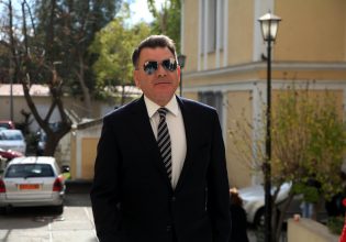 Αλέξης Κούγιας: Στη ΜΕΘ ο γνωστός ποινικολόγος – Τι λένε οι συνεργάτες και οι οικείοι του