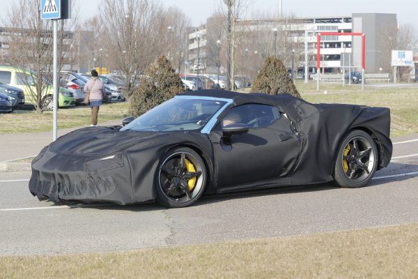 Ferrari 296 VS: Αντίπαλος του… εαυτού της