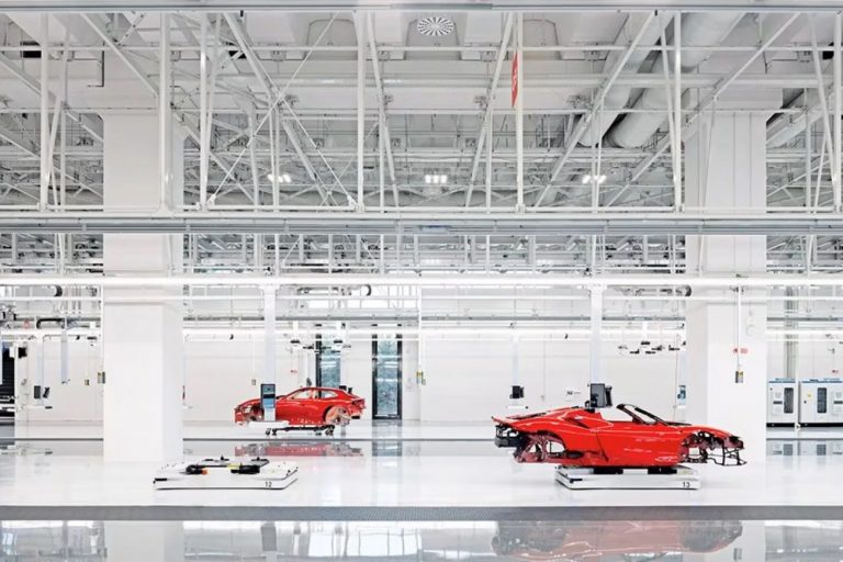 Αντίστροφη μέτρηση για την πρώτη ηλεκτρική Ferrari