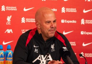 Απίστευτη «γκάφα» από Σλοτ: «Μέσι και Κριστιάνο δεν έπαιξαν στην Premier League αλλά δεν θέλω να τους υποβιβάσω…»