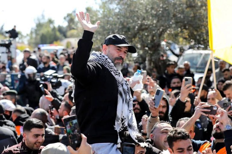 Ισραήλ: Απελευθερώθηκαν Παλαιστίνιοι κρατούμενοι – Πανηγυρισμοί στη Ραμάλα