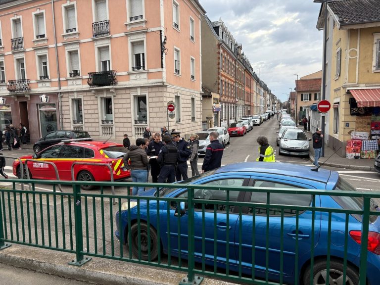 Μακρόν για την επίθεση στη Γαλλία: «Πρόκειται για ισλαμική τρομοκρατία, δεν χωρά αμφισβήτησης»